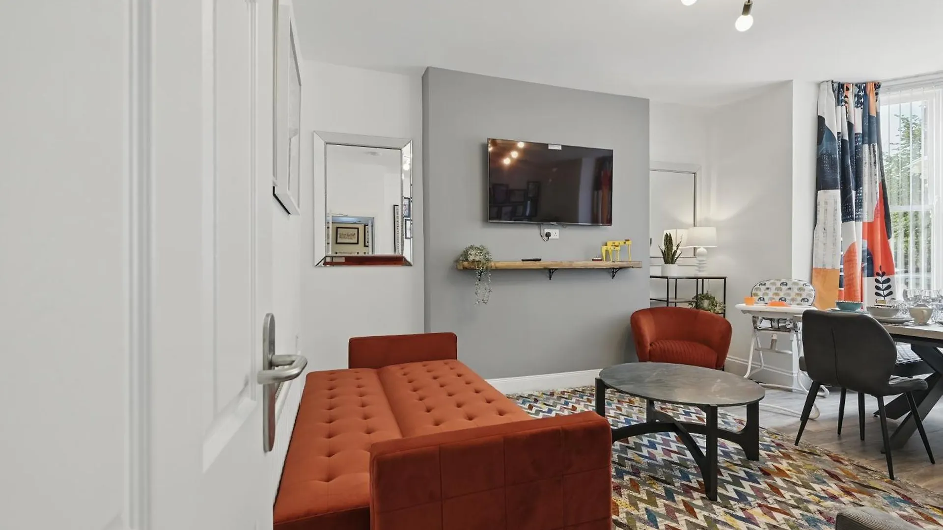 Central Flat 3 Bedroom, 2 Bathroom - Staybynumbers ベルファスト アパート