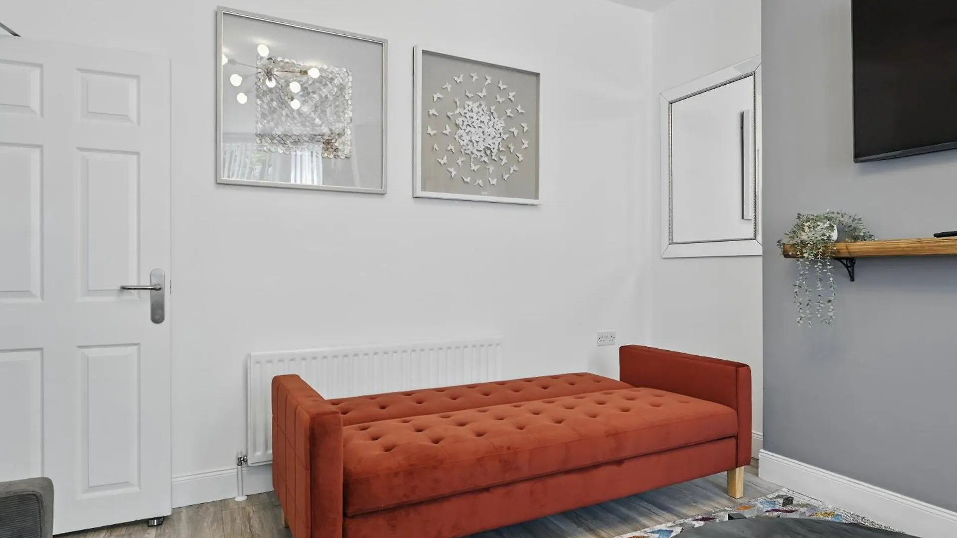 Central Flat 3 Bedroom, 2 Bathroom - Staybynumbers ベルファスト 0*,  イギリス