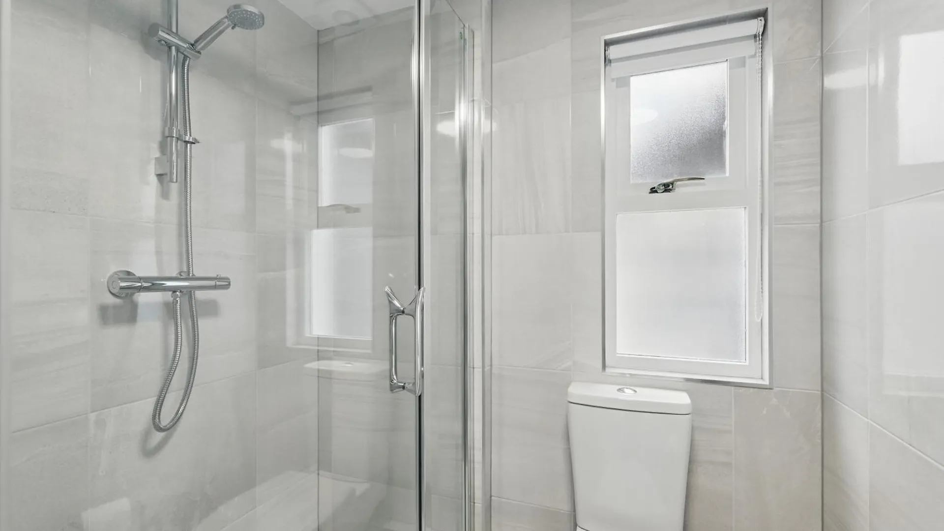 アパート Central Flat 3 Bedroom, 2 Bathroom - Staybynumbers ベルファスト